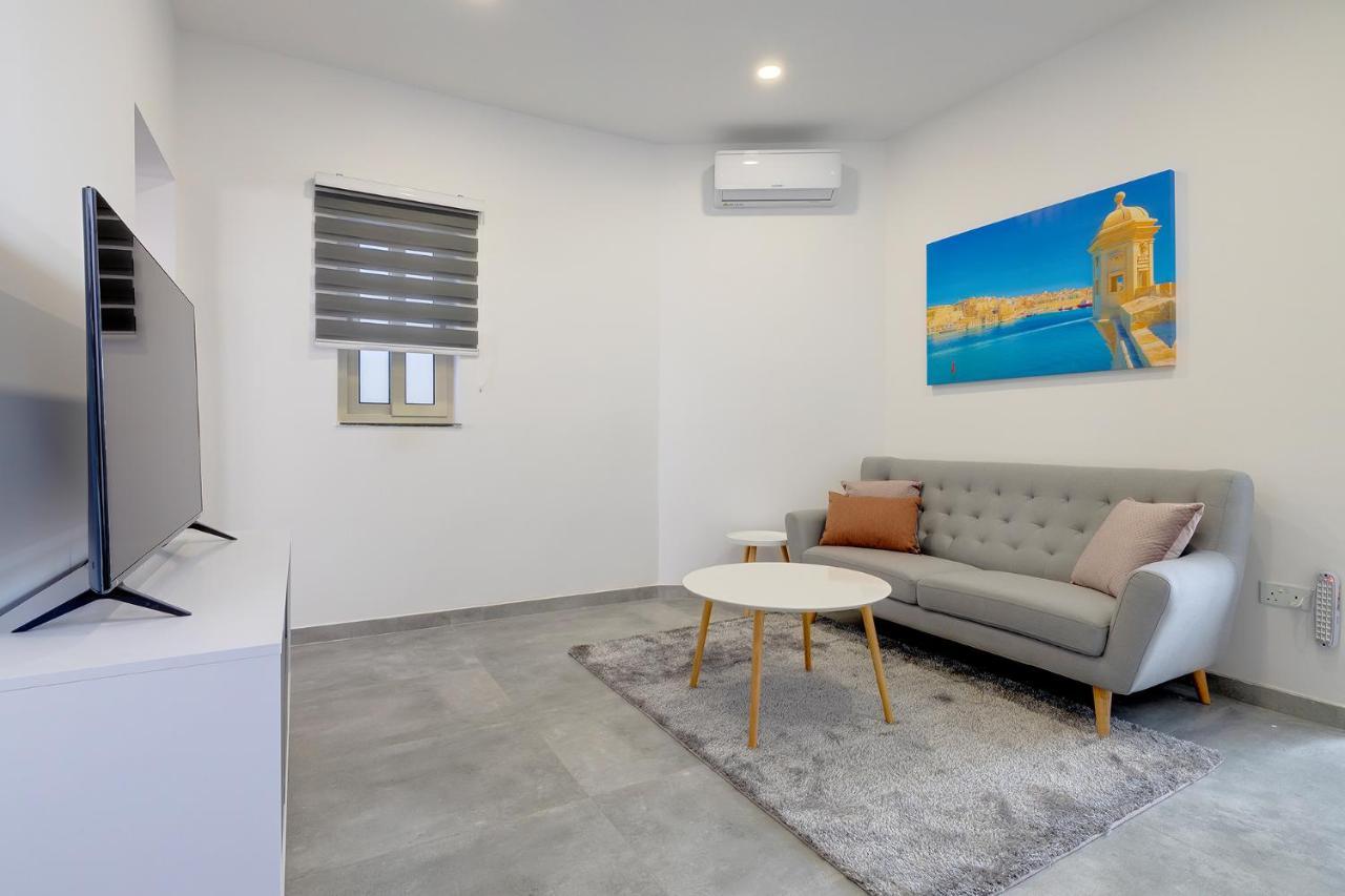 Perfect Location, Modern 2Br Apartment Sliema Ngoại thất bức ảnh