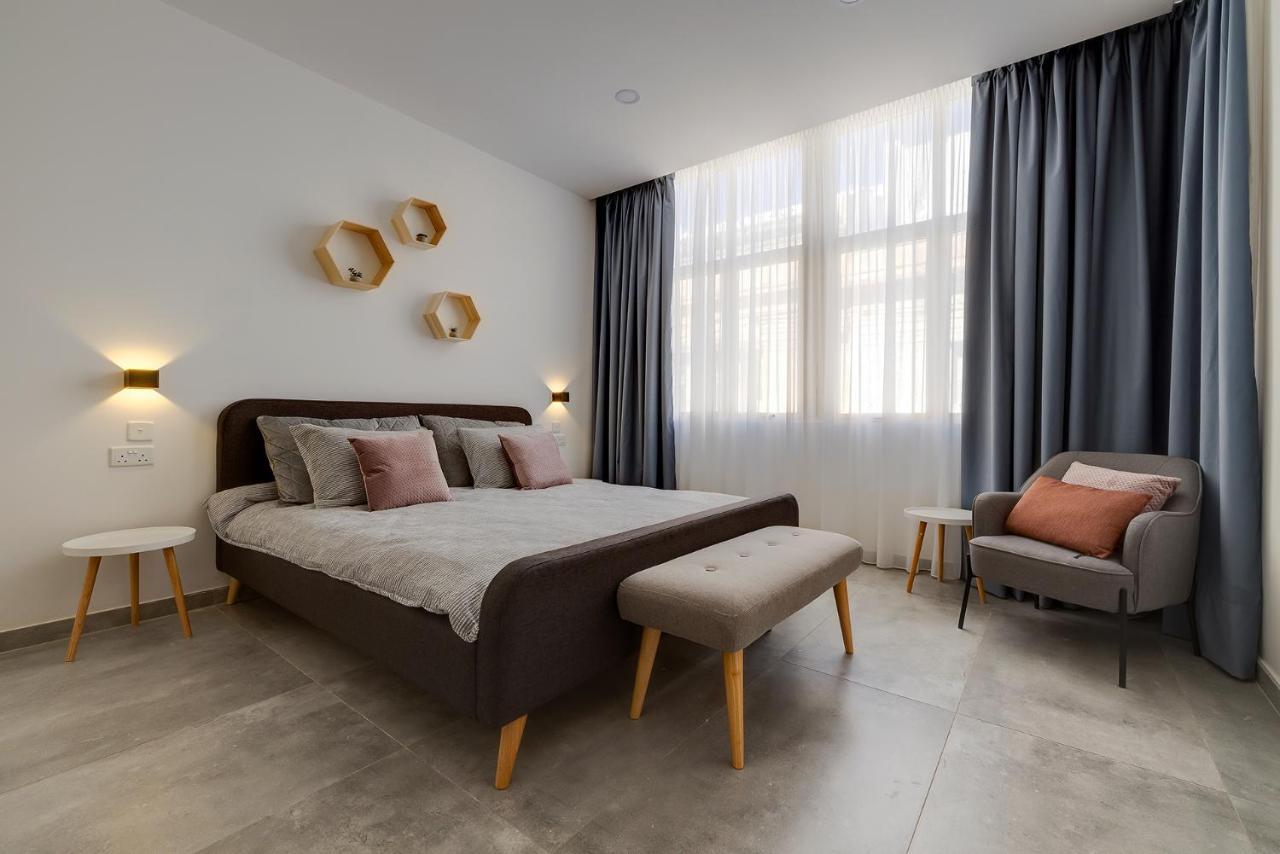 Perfect Location, Modern 2Br Apartment Sliema Ngoại thất bức ảnh